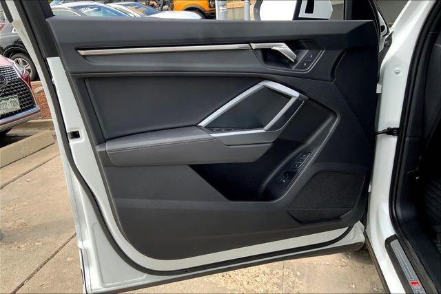 Certified 2024 Audi Q3 2.0T Premium image 26