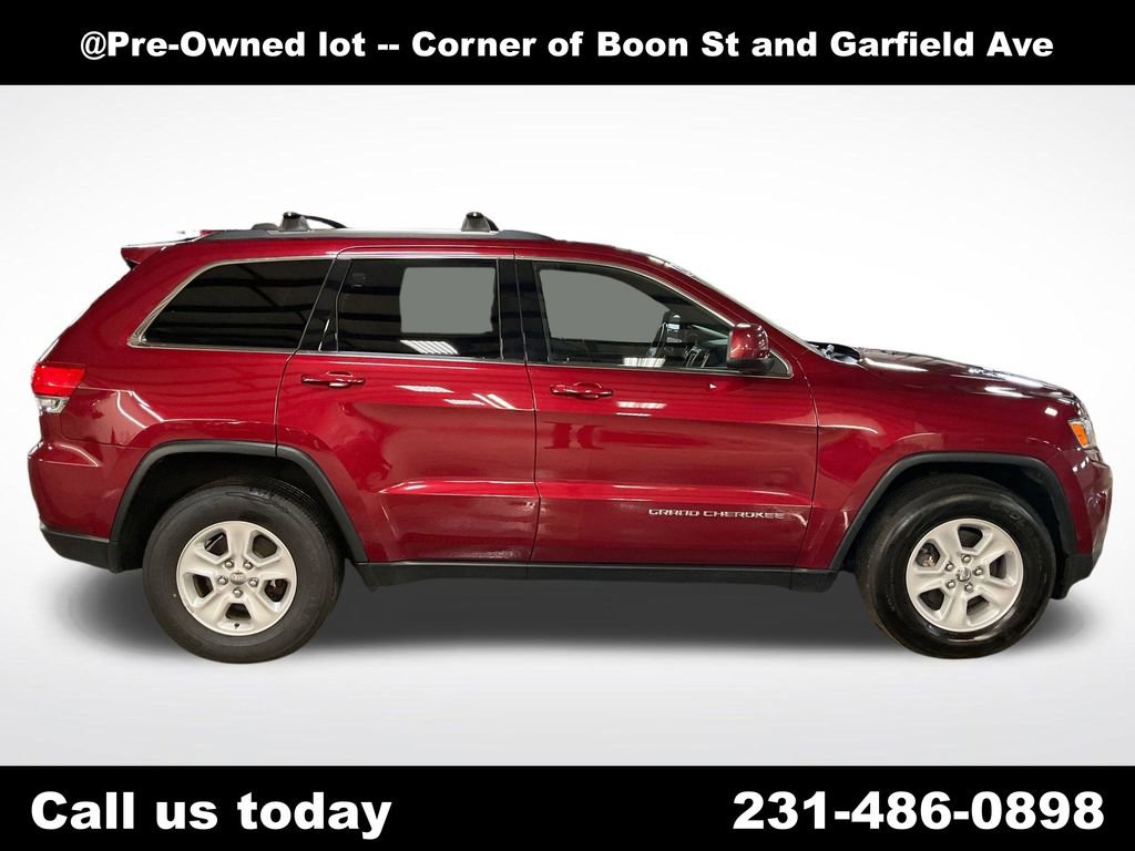 Used 2015 Jeep Grand Cherokee Laredo w/ Quick Order Package 23E AWD/4WD image 6