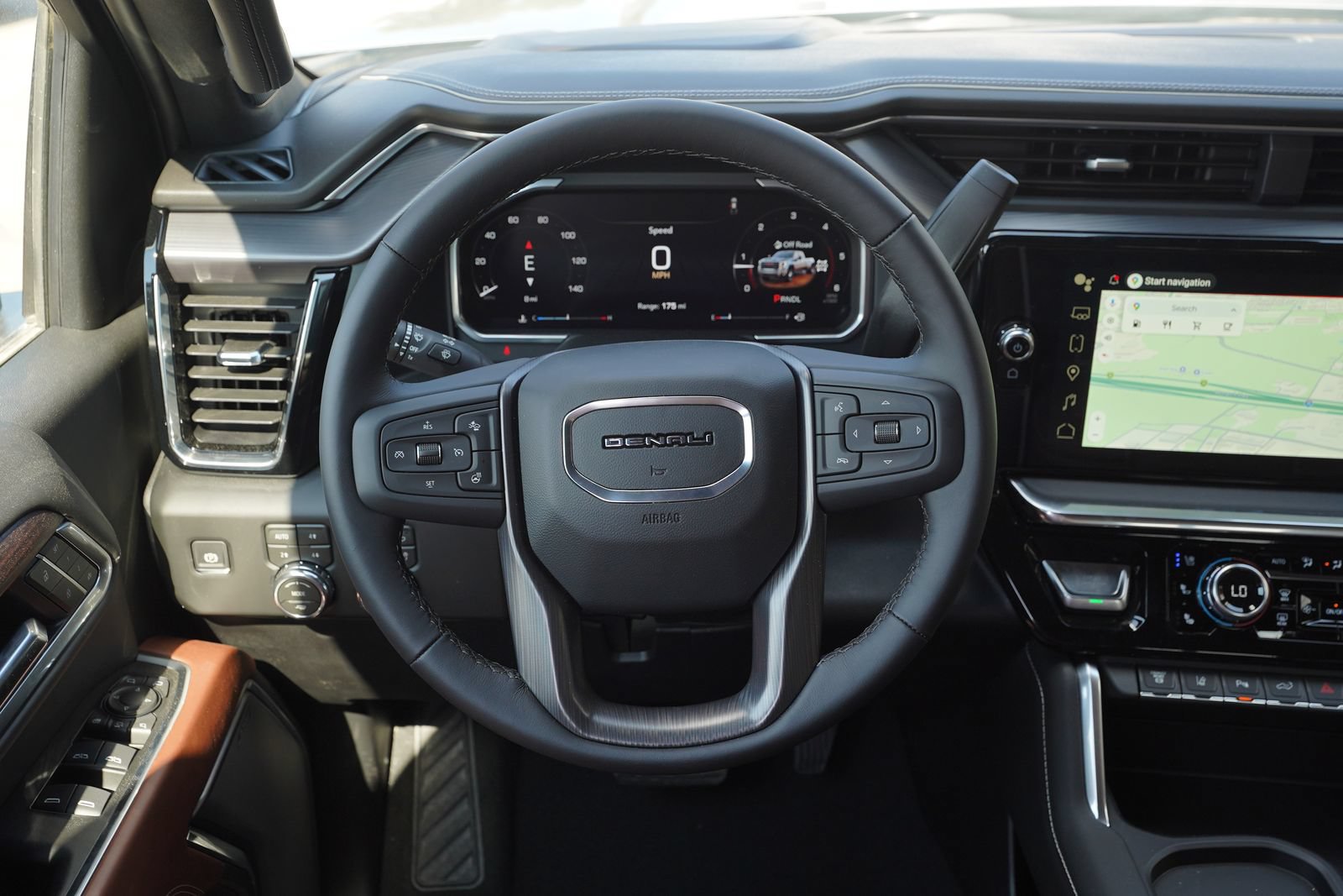 New 2026 GMC Sierra 3500 Denali Ultimate AWD/4WD image 10