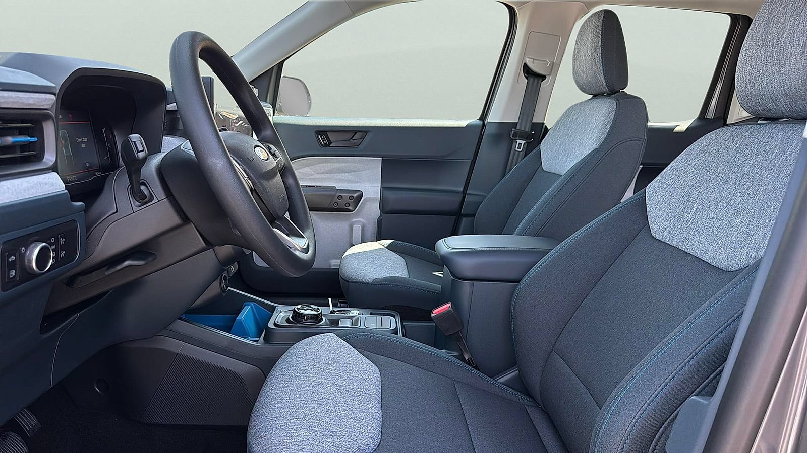 New 2025 Ford Maverick XLT FWD image 13