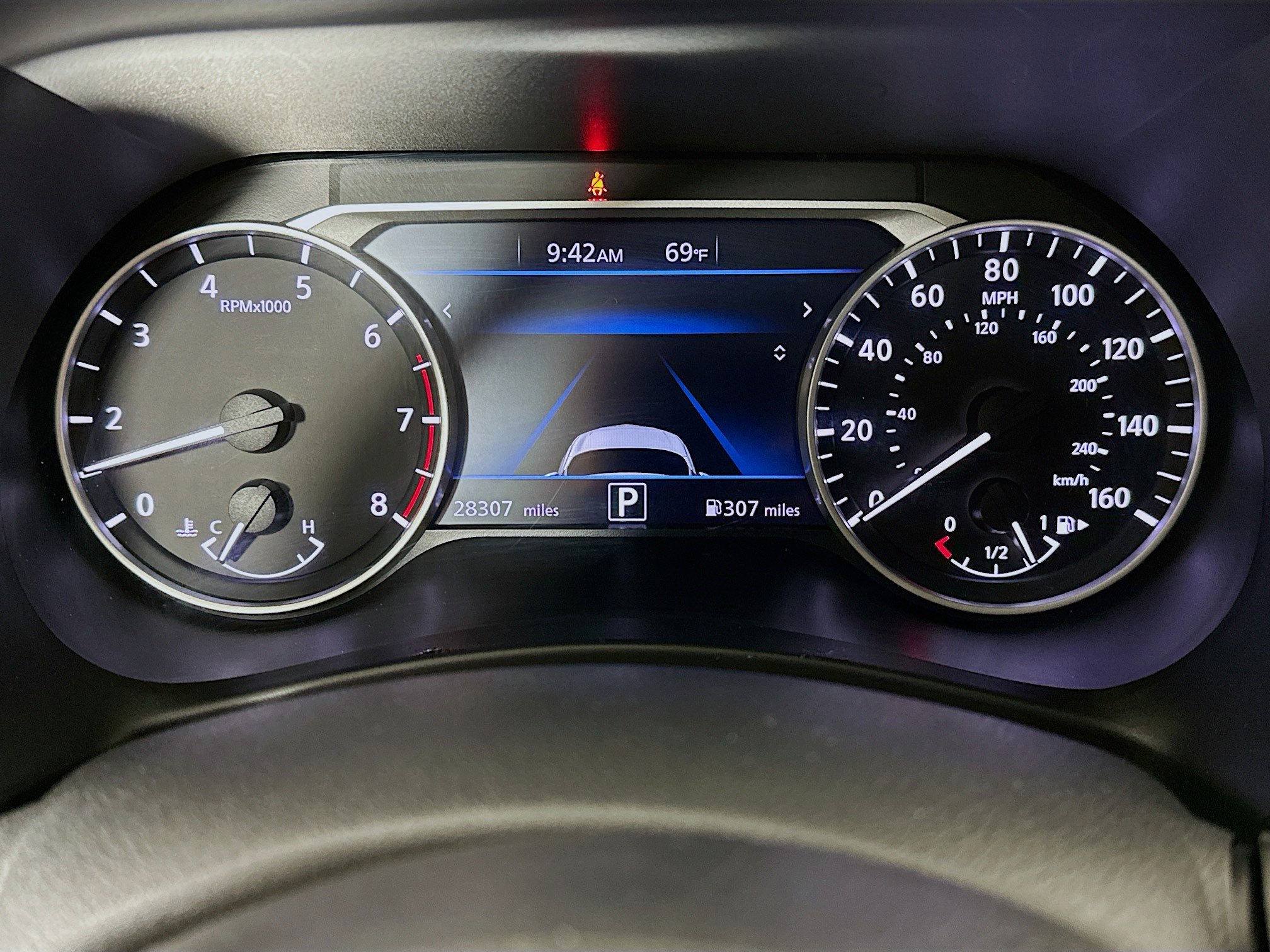 Used 2025 Nissan Sentra SV FWD image 18