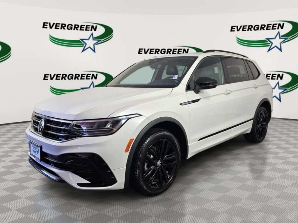 Used 2022 Volkswagen Tiguan SE R-Line AWD/4WD image 1