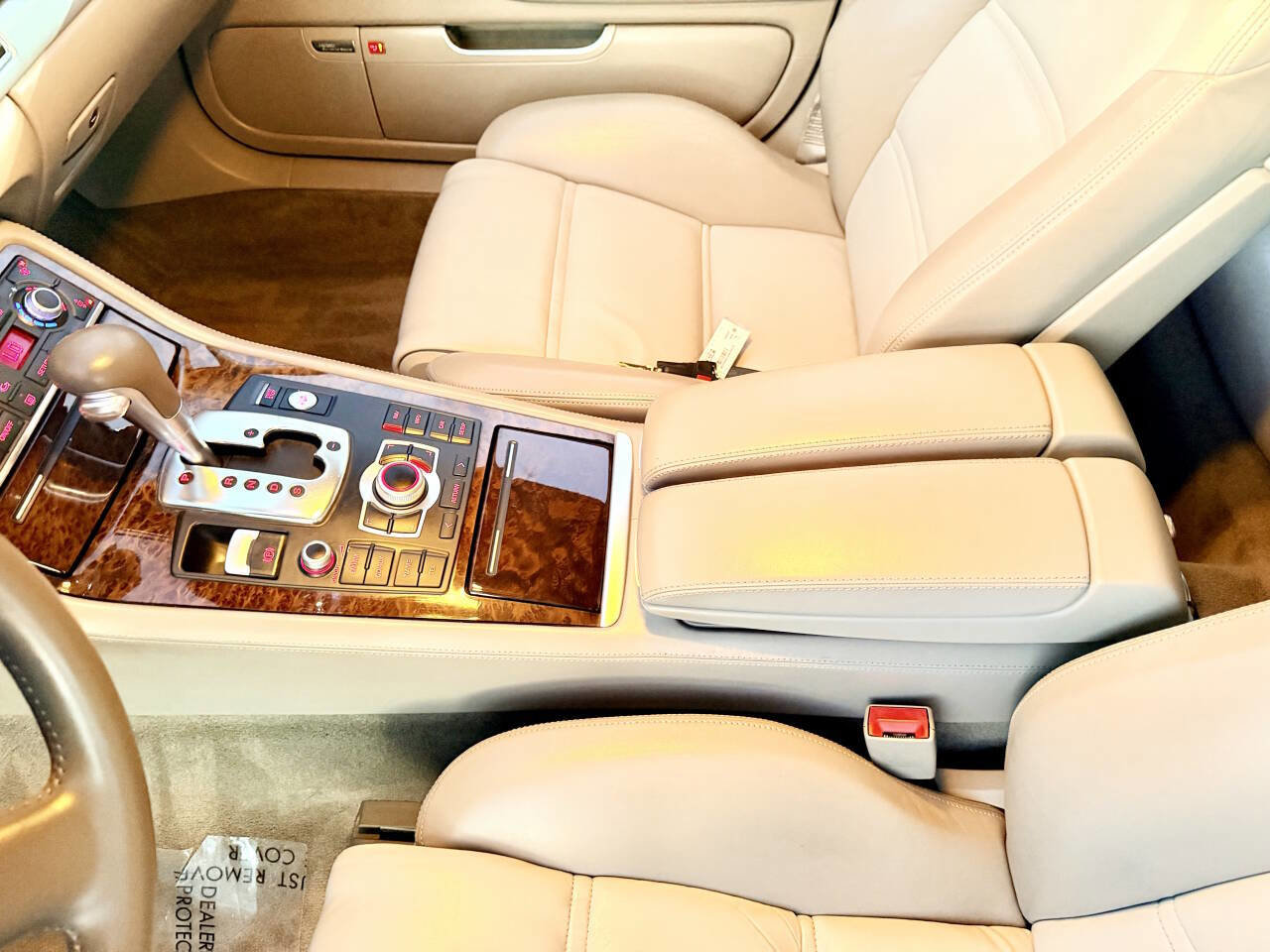 Used 2008 Audi S8 AWD/4WD image 23