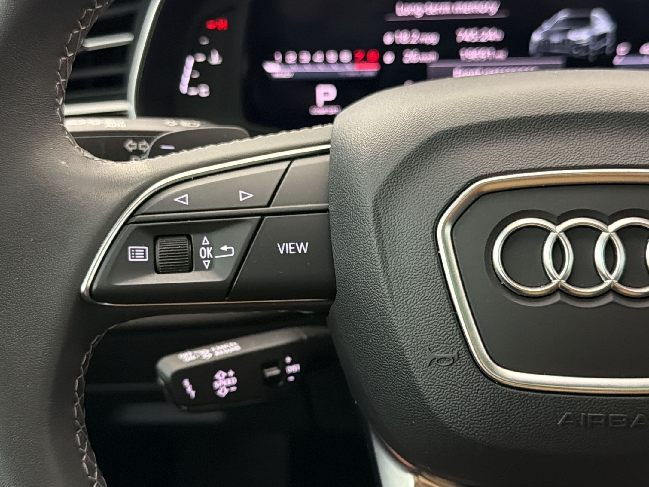 Used 2023 Audi Q8 Premium Plus w/ Premium Plus Package AWD/4WD image 17