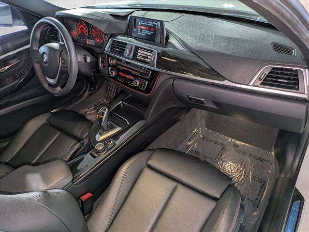 Used 2018 BMW 330i Sedan RWD image 19