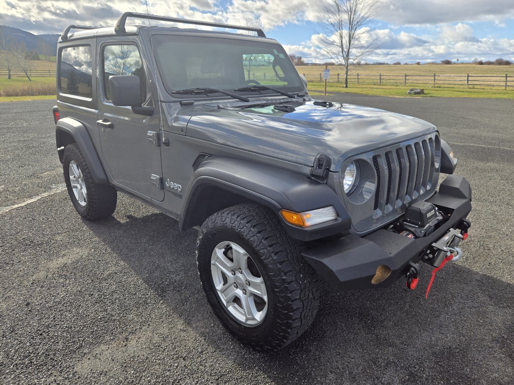 Used 2020 Jeep Wrangler Sport image 4