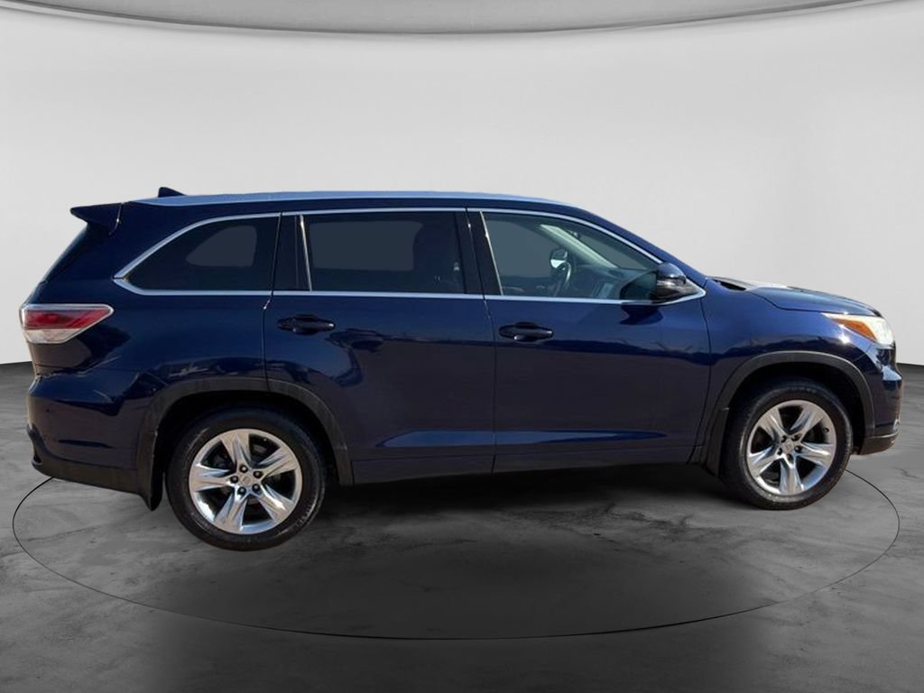 Used 2015 Toyota Highlander Limited AWD/4WD image 10
