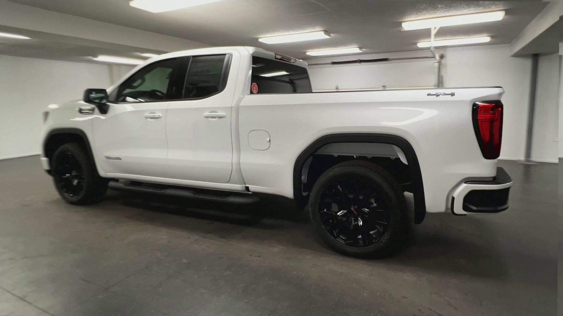New 2026 GMC Sierra 1500 Elevation w/ Elevation Select Package image 40