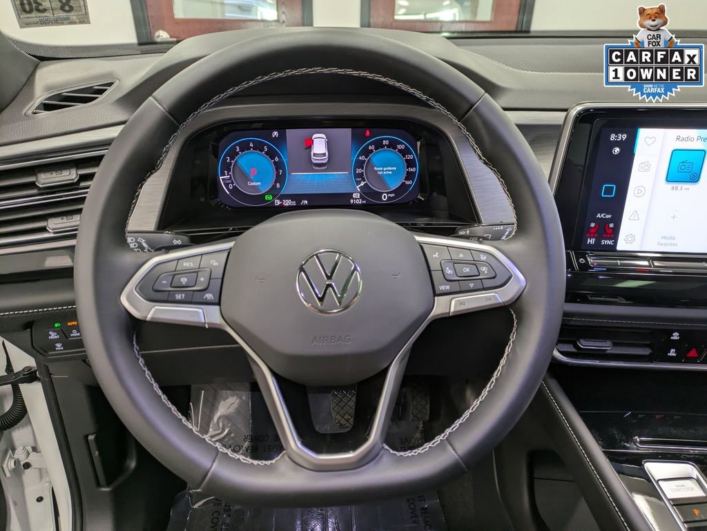 Used 2025 Volkswagen Atlas Cross Sport SE w/ Panoramic Sunroof Package FWD image 20