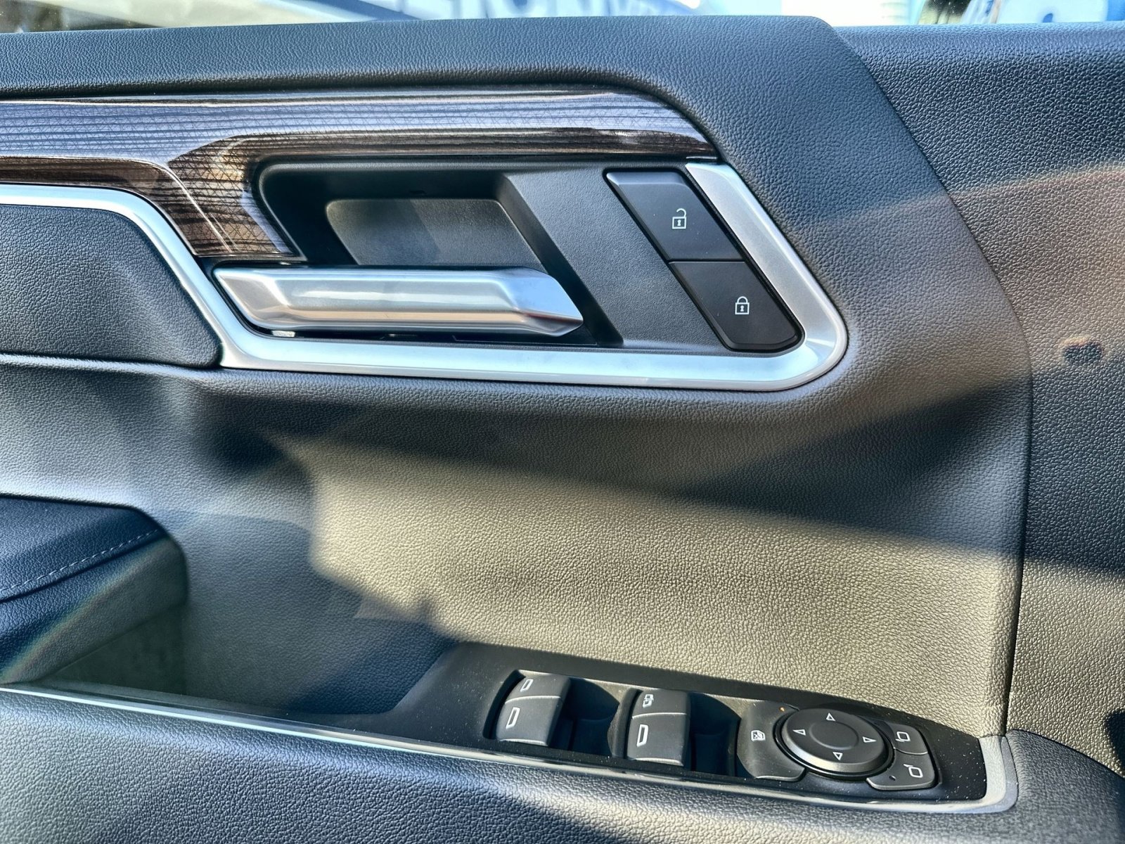 New 2026 Chevrolet Silverado 1500 LT image 15