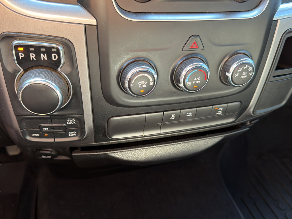 Used 2022 RAM 1500 Warlock AWD/4WD image 27