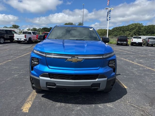 New 2026 Chevrolet Silverado EV LT image 2