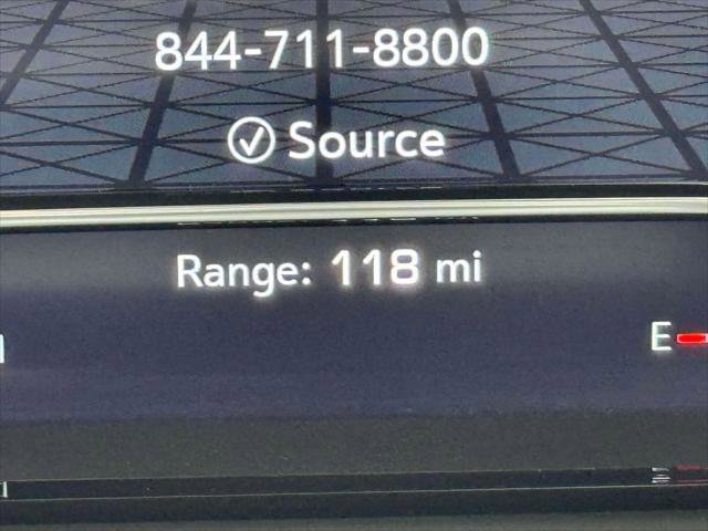 Used 2024 GMC Yukon XL Denali image 23