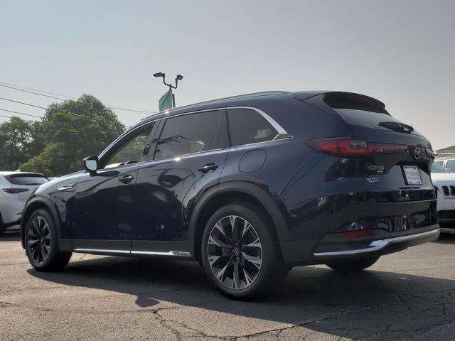 Used 2024 MAZDA CX-90 Plug-In Hybrid w/ Premium Pkg image 5