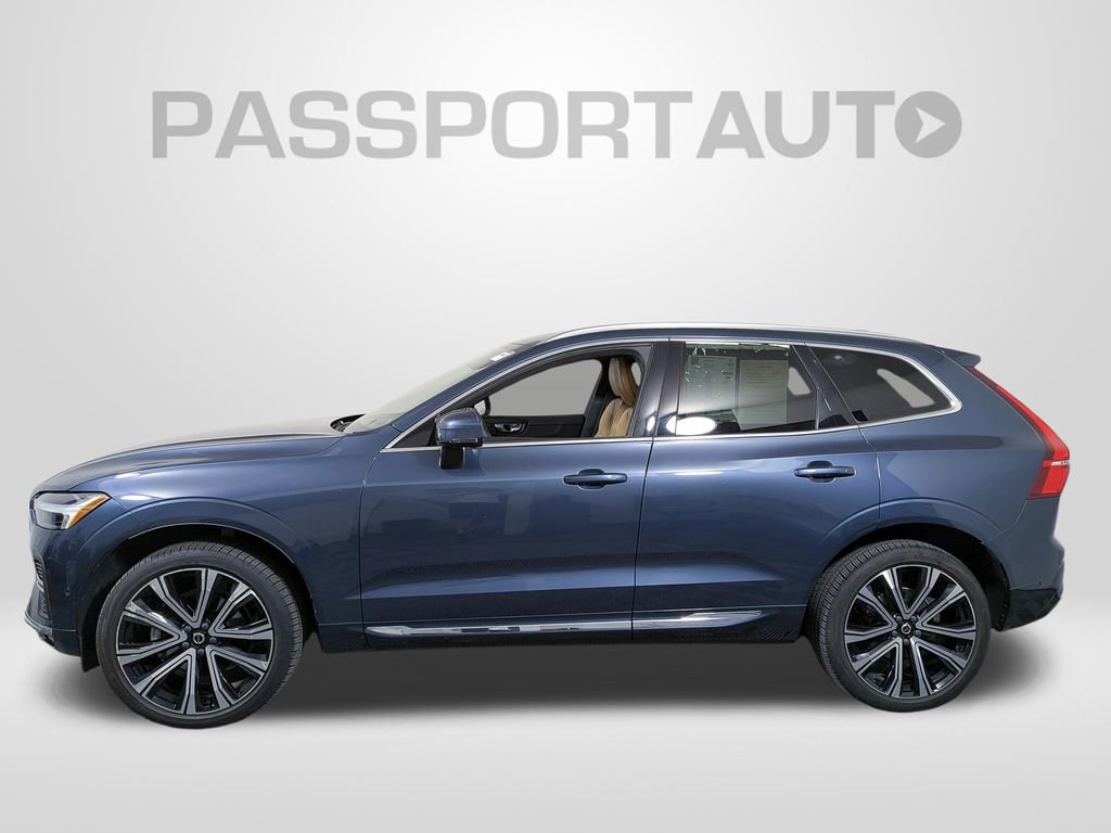 Used 2023 Volvo XC60 B5 Ultimate w/ Climate Package image 2