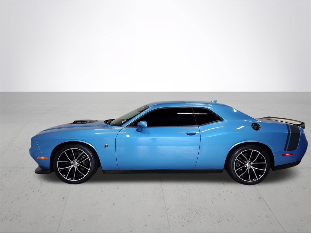 Used 2016 Dodge Challenger R/T Scat Pack RWD image 14