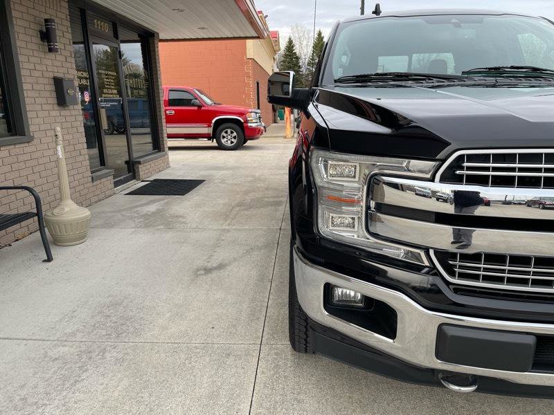 Used 2019 Ford F150 Lariat w/ Equipment Group 502A Luxury image 6