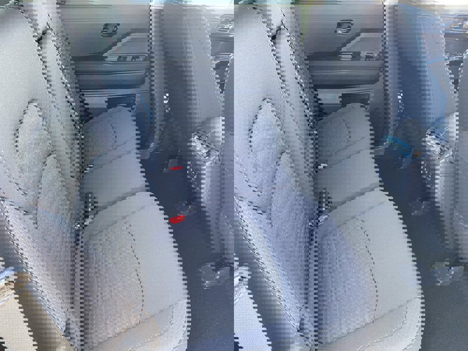 New 2025 Nissan Pathfinder SV image 14