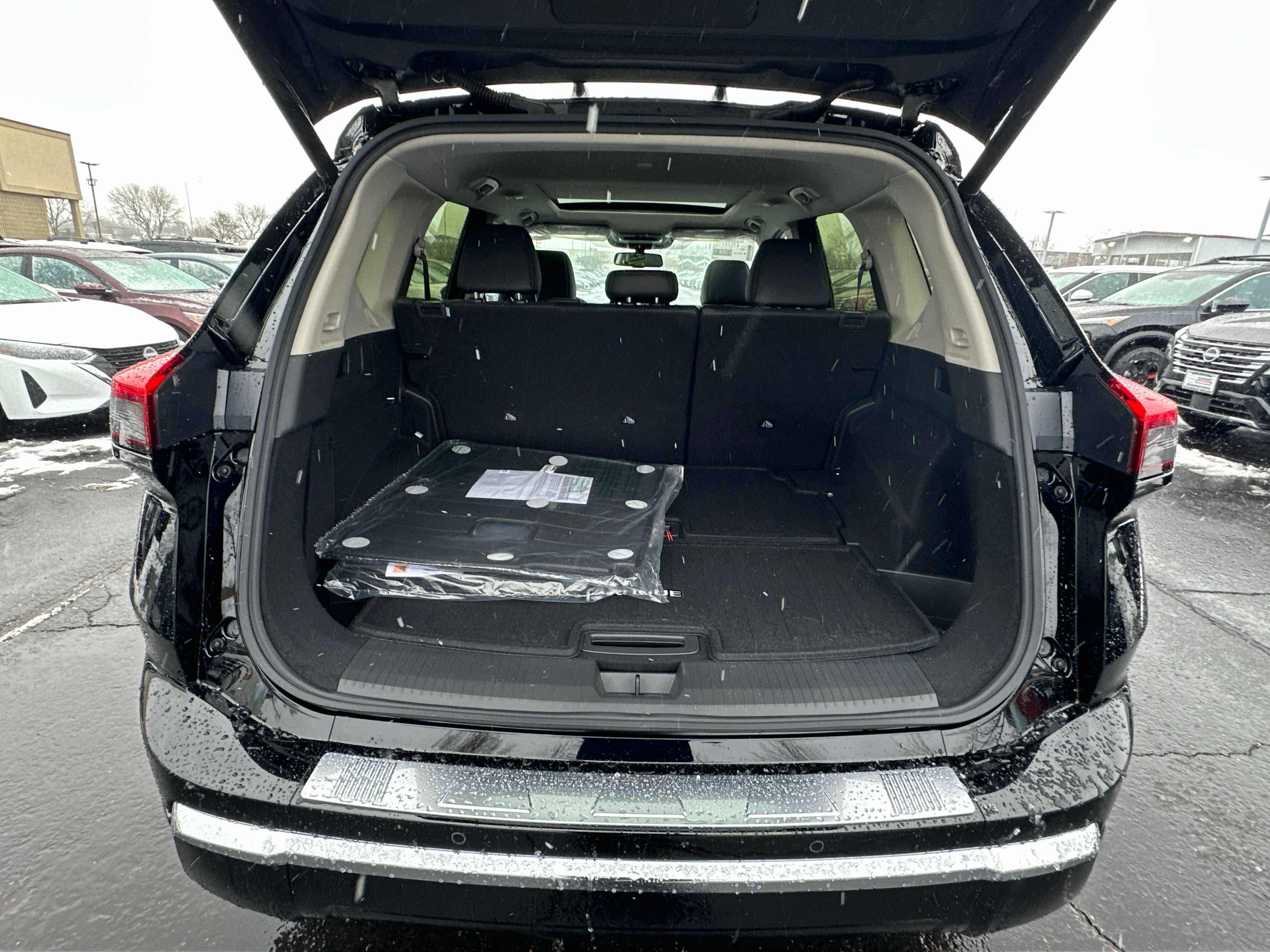 New 2026 Nissan Rogue Platinum w/ Tech Package image 15