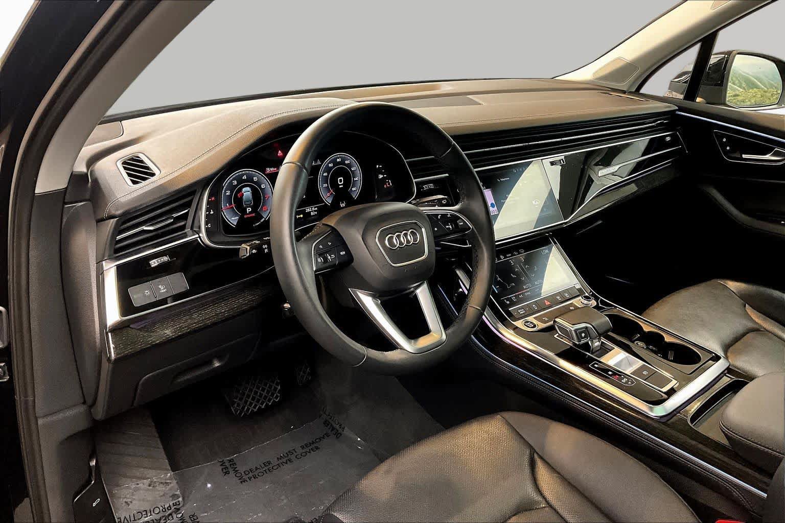 Used 2023 Audi Q7 2.0T Premium Plus w/ Premium Plus Package AWD/4WD image 18