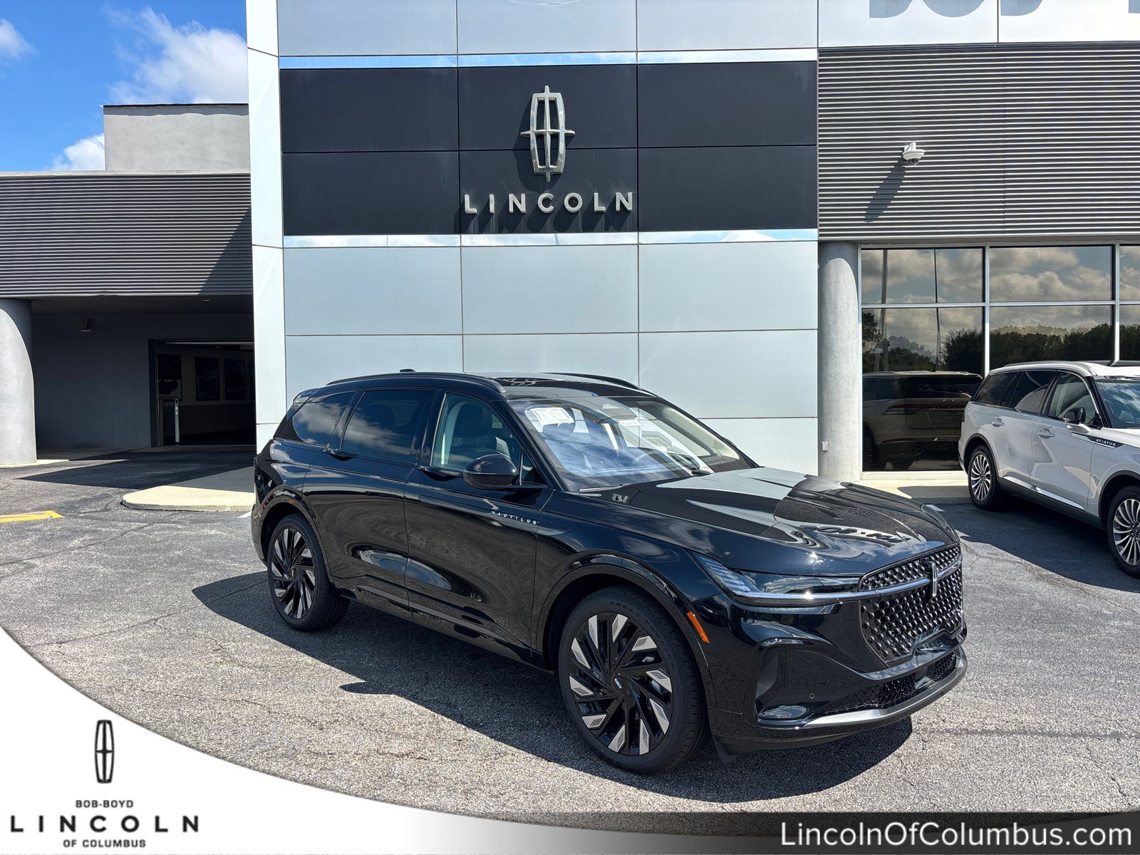 New 2026 Lincoln Nautilus Reserve AWD/4WD image 1