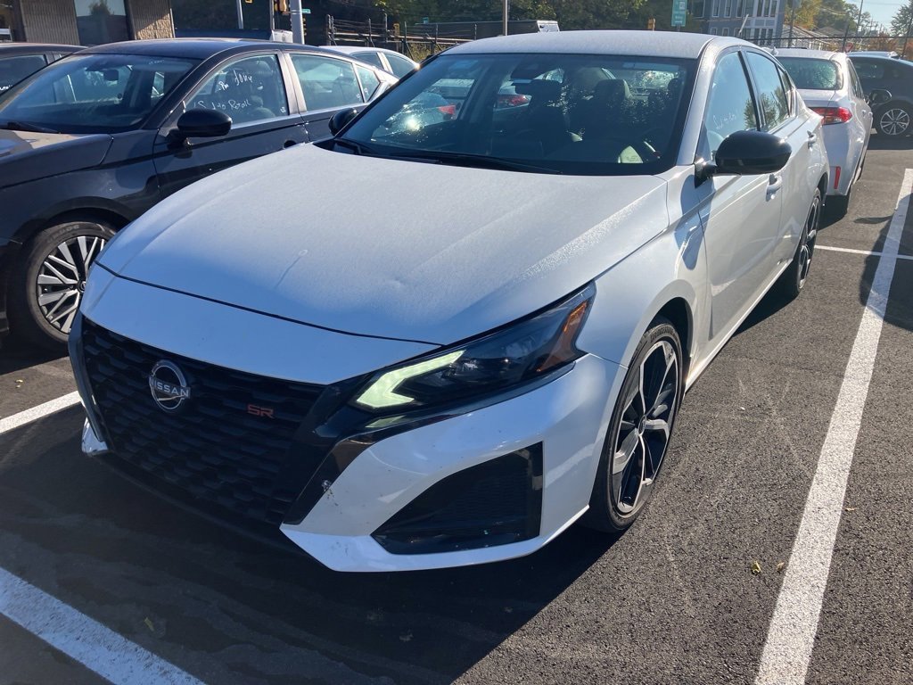 Used 2025 Nissan Altima 2.5 SR