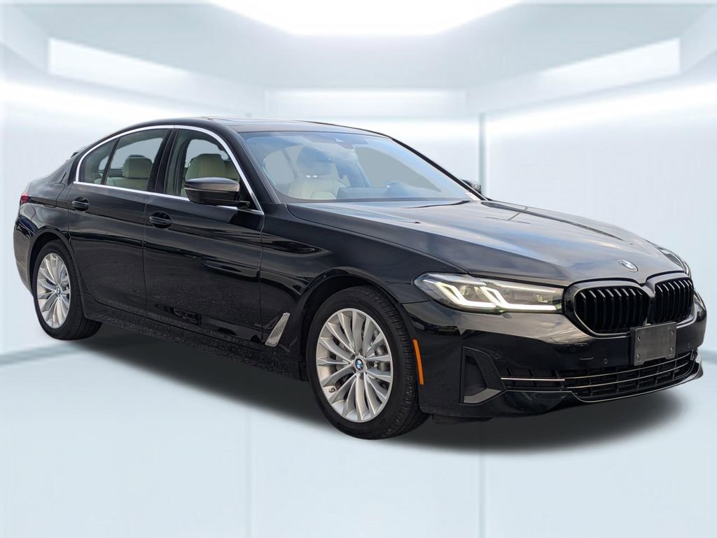 Used 2021 BMW 530i xDrive w/ Premium Package image 7