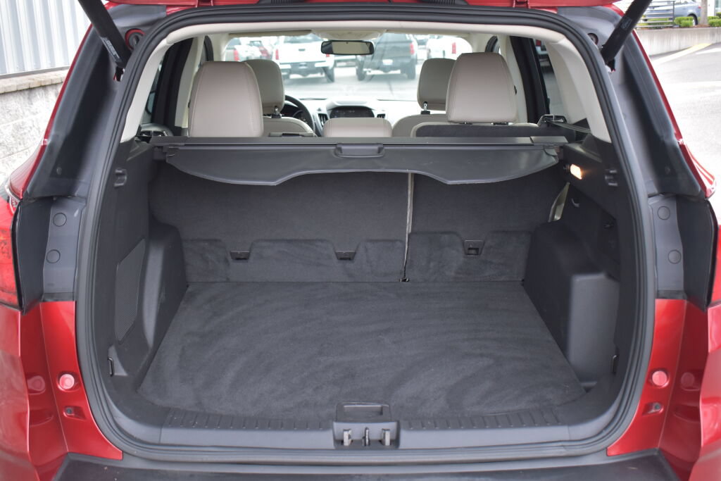 Used 2019 Ford Escape Titanium AWD/4WD image 21