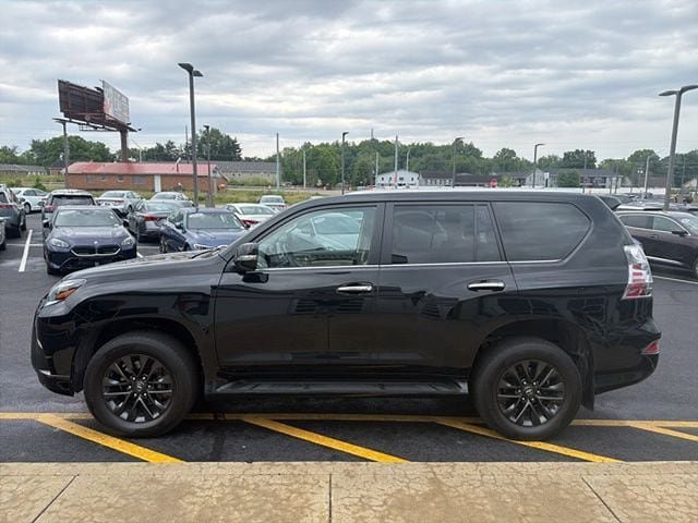 Used 2022 Lexus GX 460 Premium AWD/4WD image 3