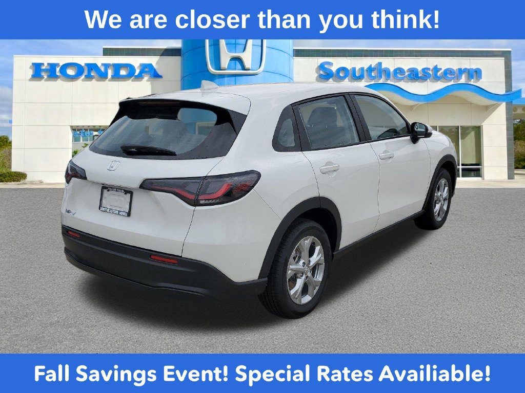 New 2024 Honda HR-V LX image 6