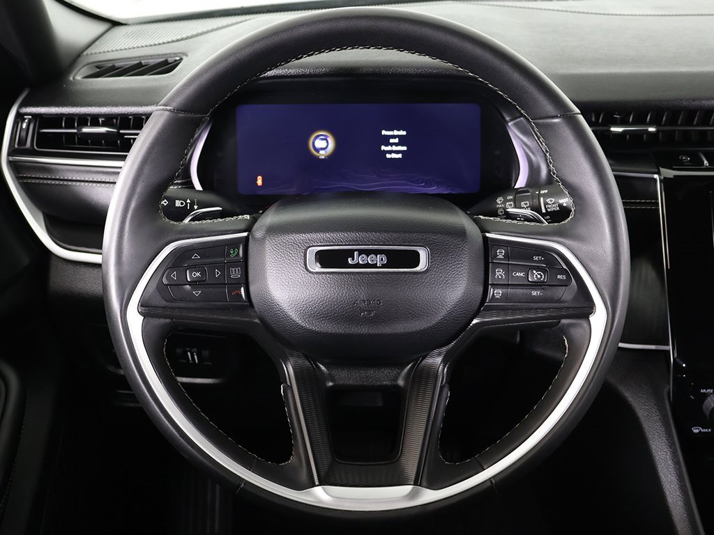 Used 2024 Jeep Grand Cherokee Altitude image 38