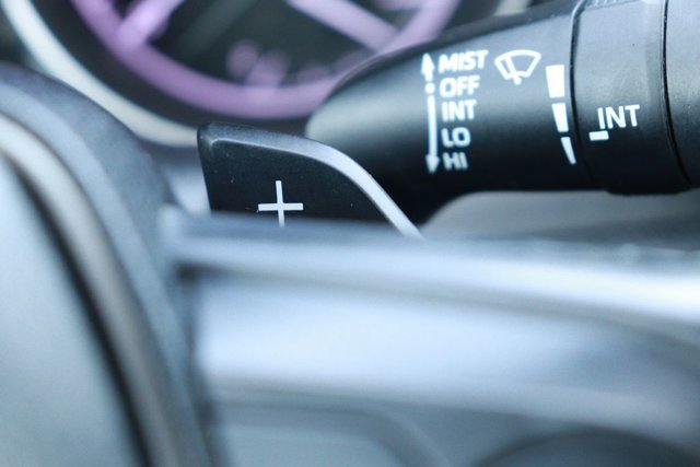 Used 2021 Toyota Camry SE FWD image 20