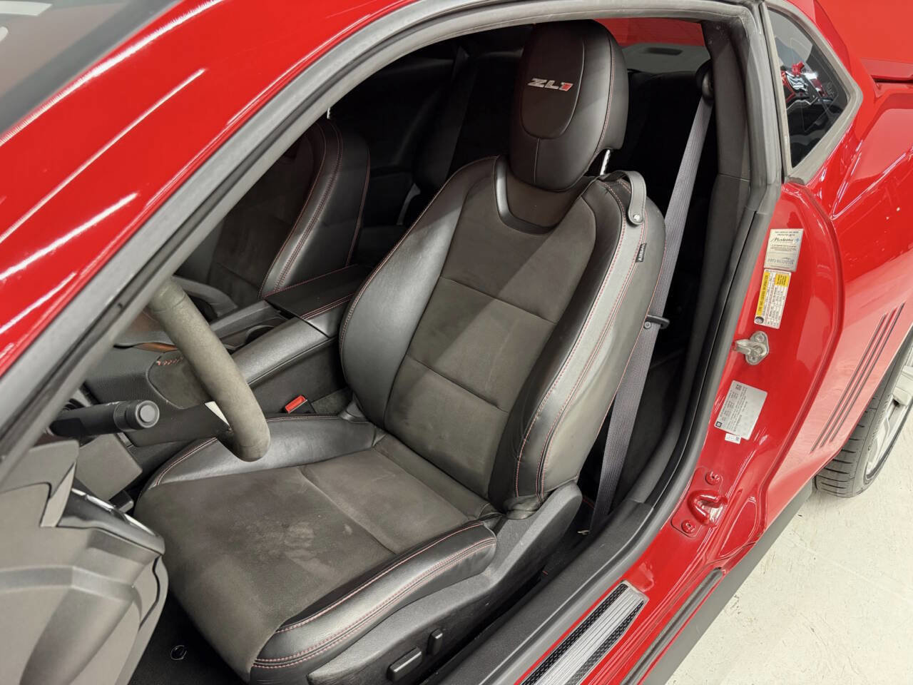 Used 2013 Chevrolet Camaro ZL1 image 24