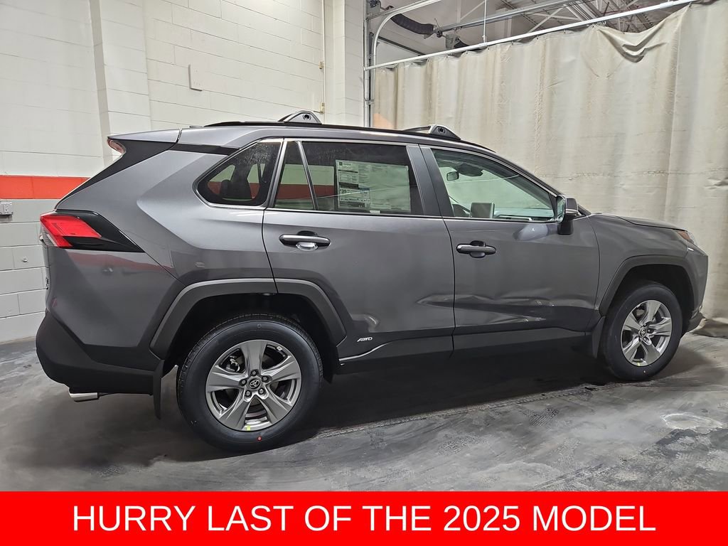 New 2025 Toyota RAV4 XLE image 9