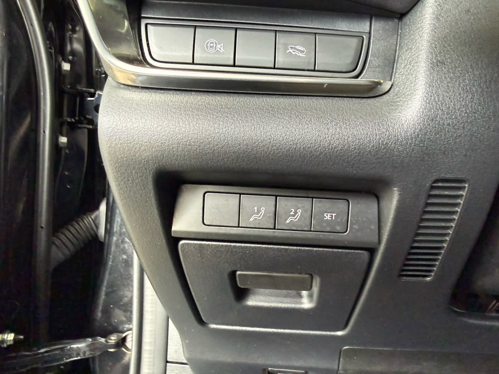 Used 2025 MAZDA CX-30 AWD 2.5 S w/ Preferred Package image 13