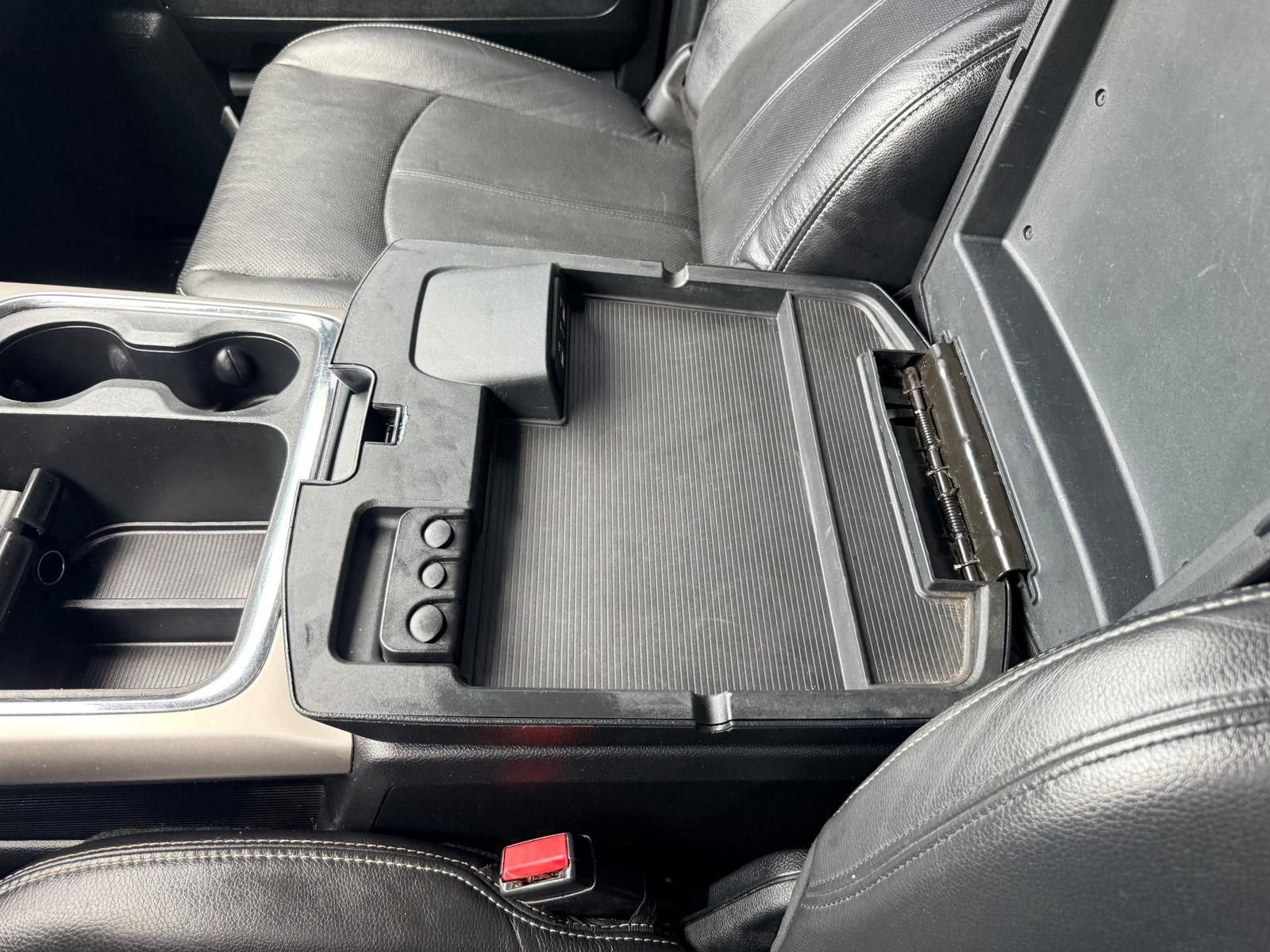 Used 2018 RAM 1500 Laramie w/ Convenience Group AWD/4WD image 51