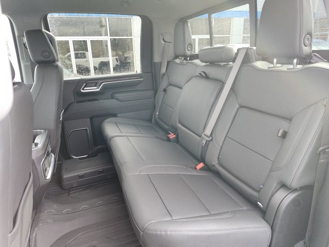 New 2025 GMC Sierra 2500 SLT w/ SLT Convenience Package image 15