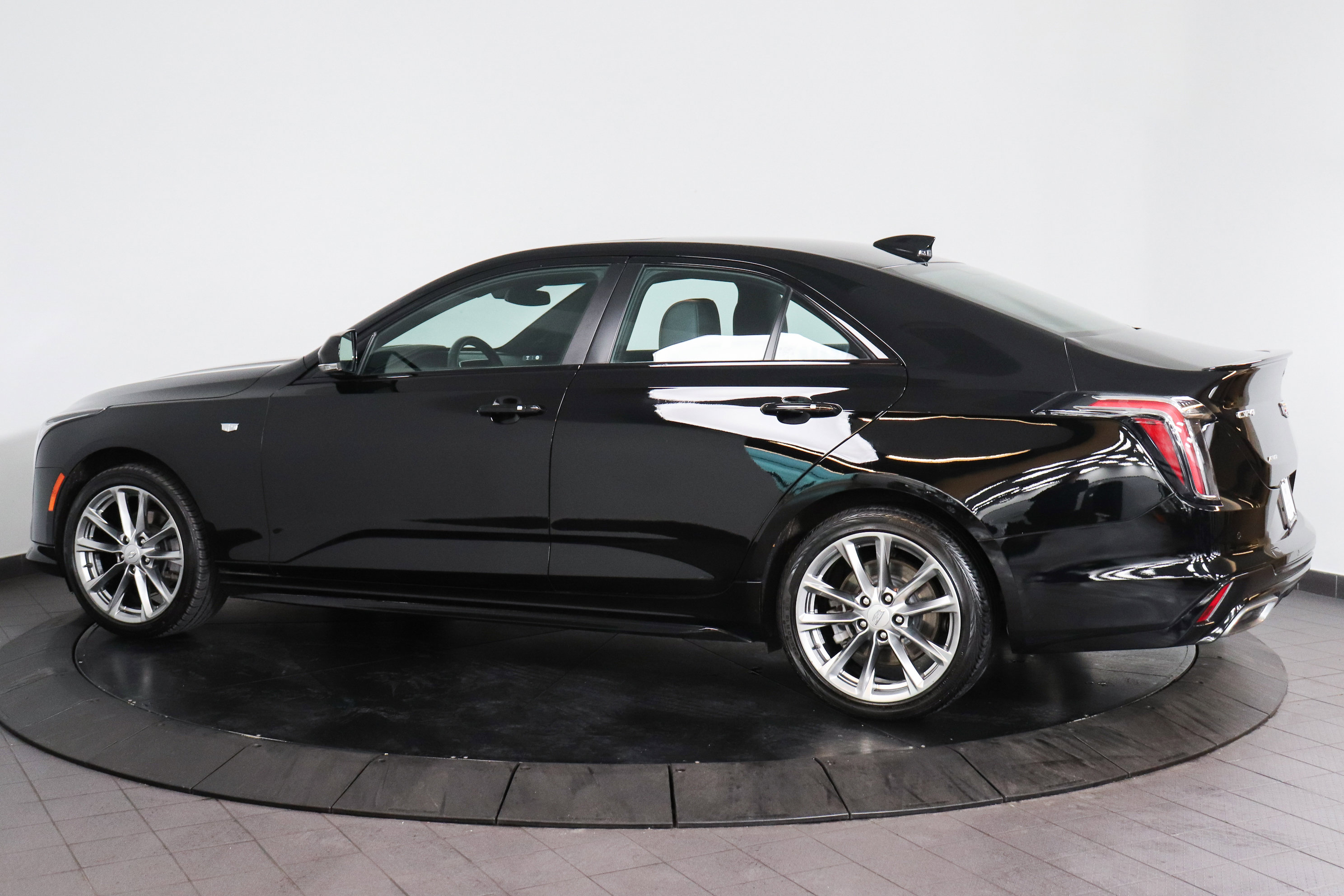 Used 2022 Cadillac CT4 Sport w/ Climate Package image 3