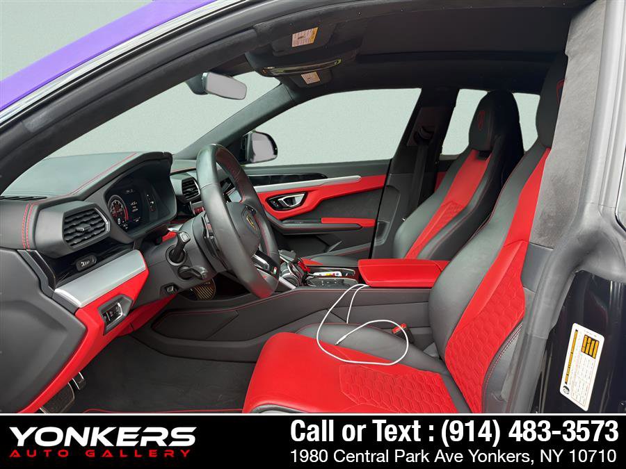Used 2020 Lamborghini Urus AWD/4WD image 16