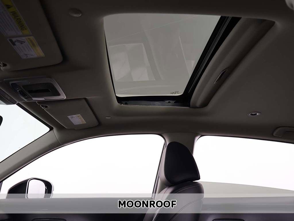 Certified 2026 Honda HR-V EX-L image 3