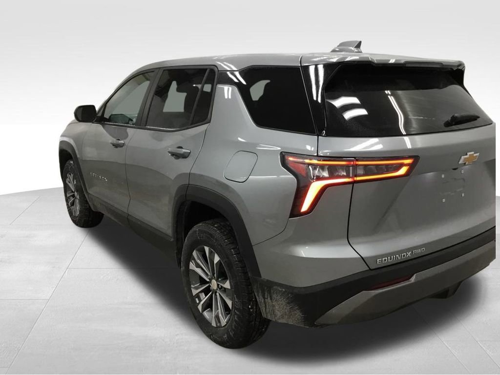 Used 2025 Chevrolet Equinox LT image 26