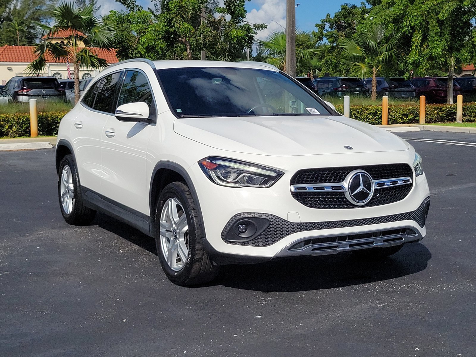 Used 2023 Mercedes-Benz GLA 250 4MATIC image 3