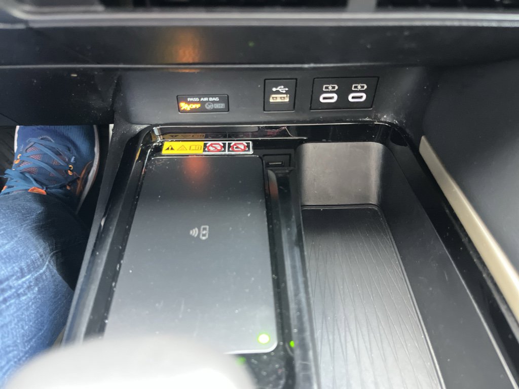 Used 2025 Toyota Camry XSE image 16