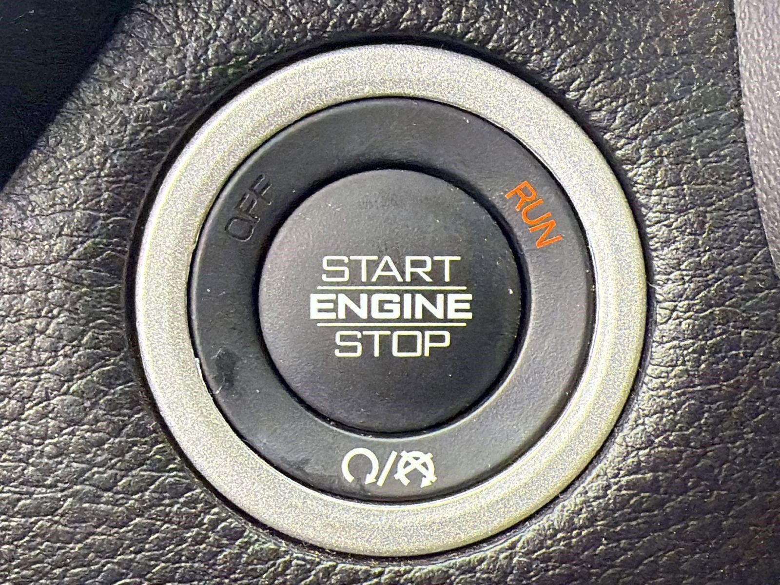 Used 2025 RAM 1500 Laramie w/ Sport Appearance Package image 23