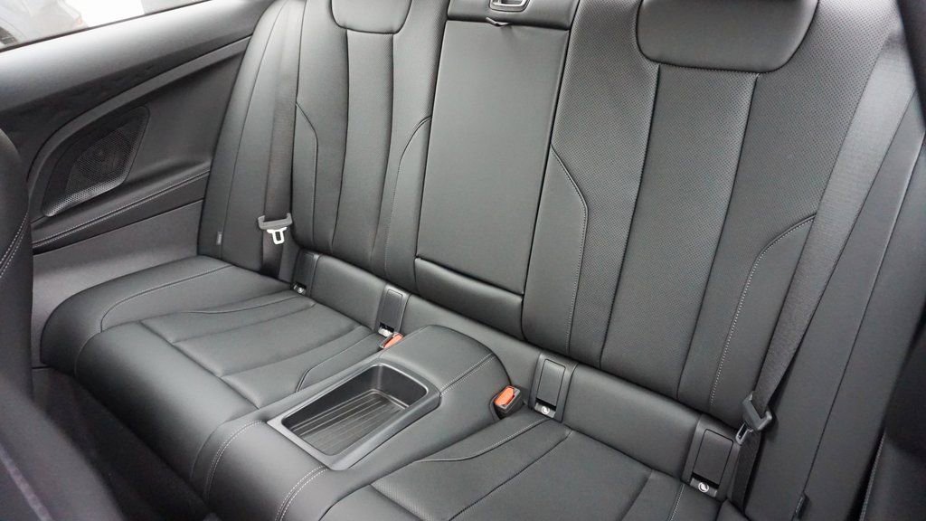 Used 2025 BMW 230i xDrive Coupe w/ Convenience Package image 10