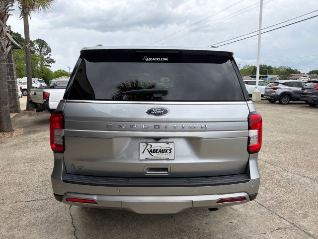 Used 2022 Ford Expedition XLT AWD/4WD image 6