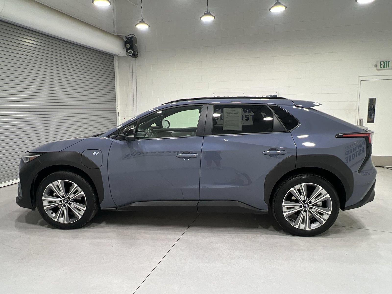 Used 2023 Subaru Solterra AWD image 5