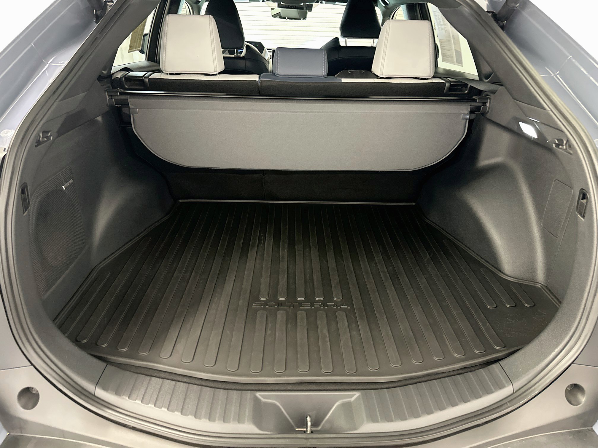 Used 2023 Subaru Solterra AWD image 31