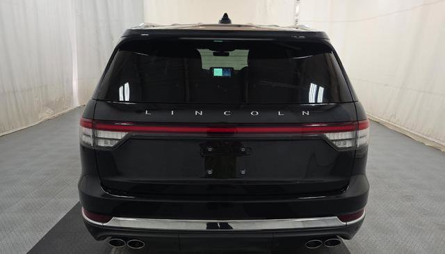 Used 2025 Lincoln Aviator Reserve w/ Illumination Package AWD/4WD image 3