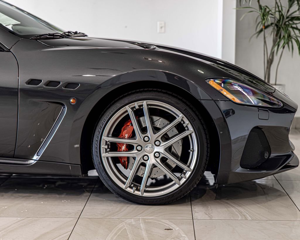 Used 2018 Maserati GranTurismo MC RWD image 10